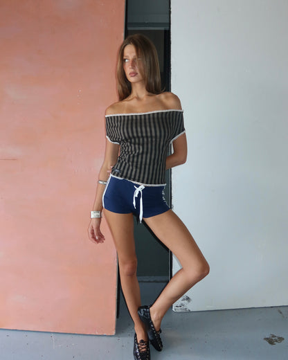 OFF SHOULDER 01